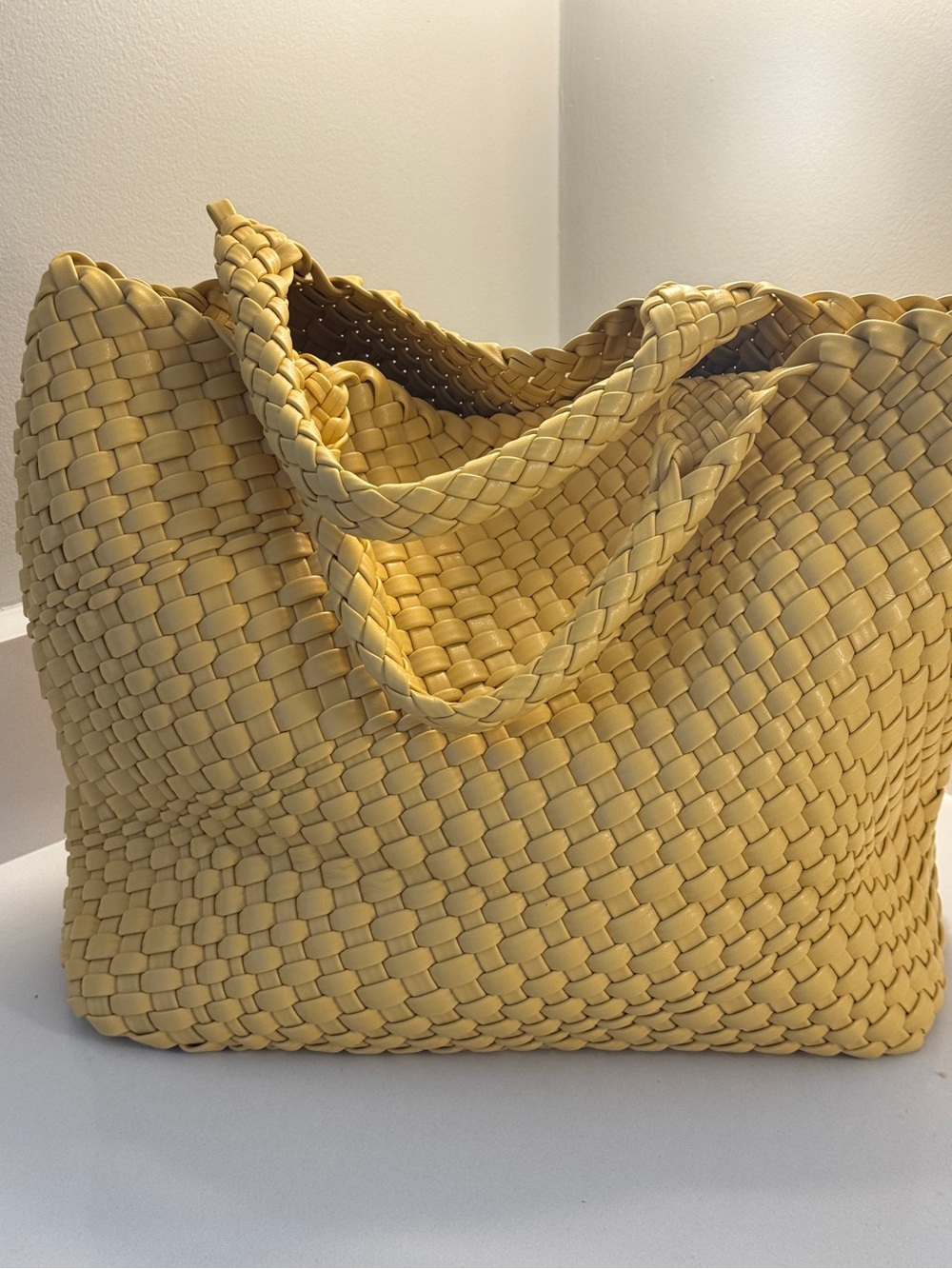 JINMANXUE Yellow Hand-Woven Vegan Leather Tote Bag with Pouch